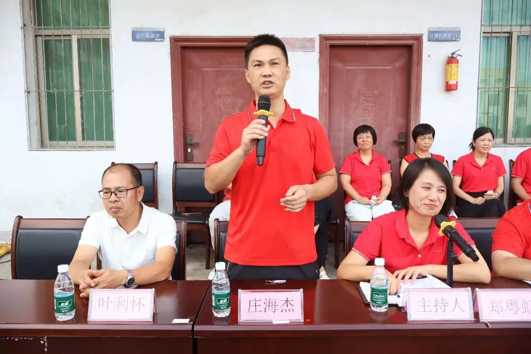 笔定乾坤,赢战中考|果中少年,踏光出征,决胜2026!-第15张图片-四季读书网