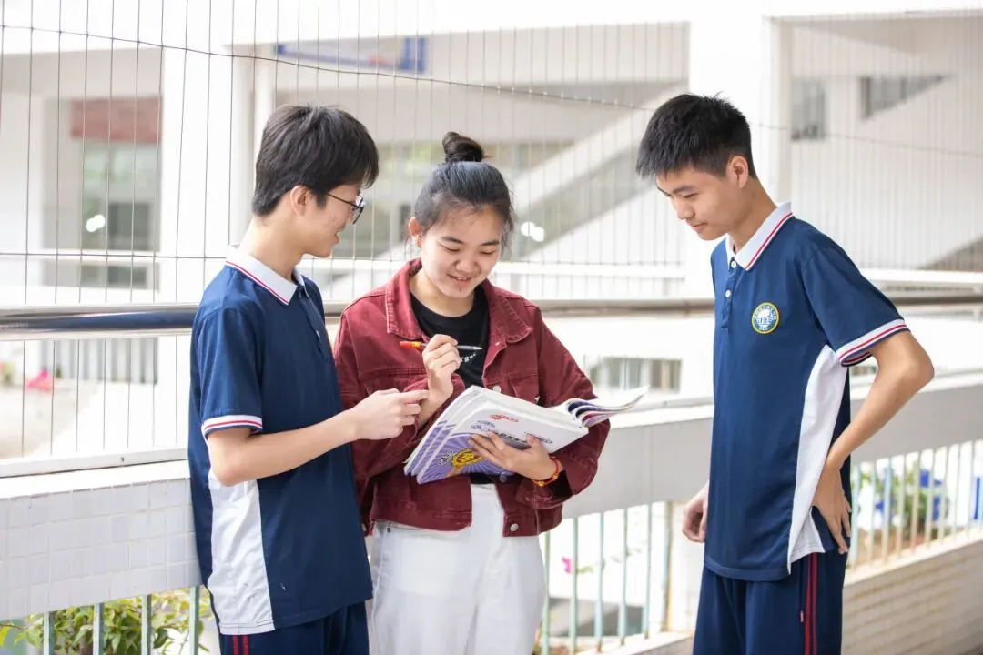 致中考少年:乾坤未定,你我皆是黑马!-第10张图片-四季读书网