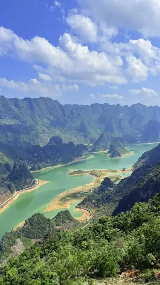 儿子中考结束,我决定“戒掉”对他的期待:38岁母亲的自救宣言-第1张图片-四季读书网