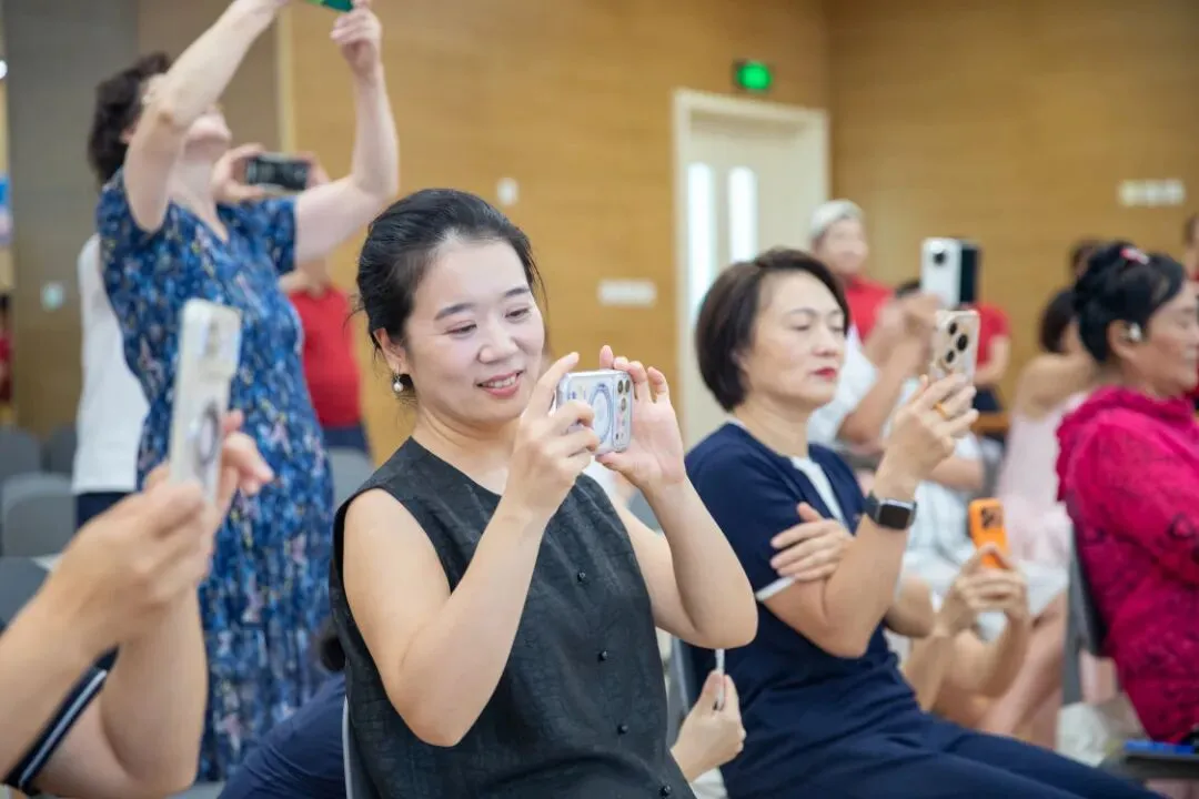 壹周朋友圈 | 高考、中考、探校、送课、辩论赛、音乐会、航天赛事获奖……-第28张图片-四季读书网