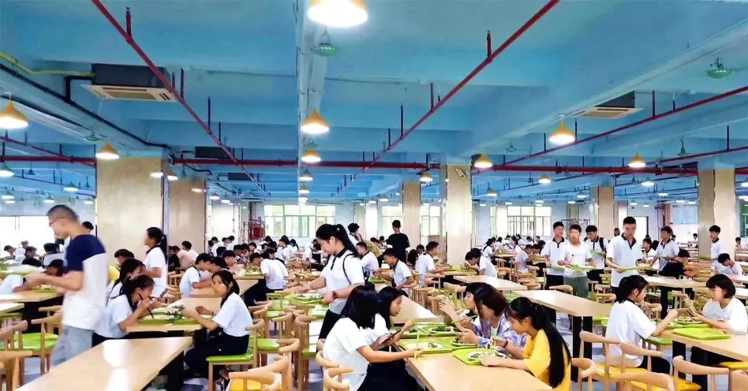 冲刺中考!加油少年们!-第57张图片-四季读书网