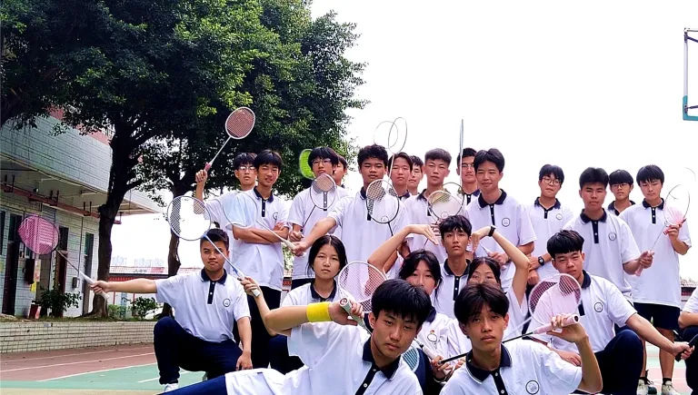 冲刺中考!加油少年们!-第114张图片-四季读书网