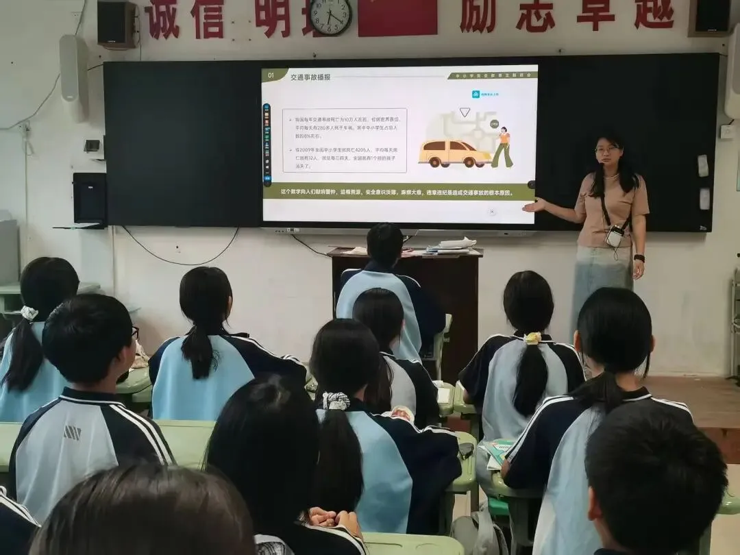 中考落幕 平安一夏|任丘三中致全体九年级毕业生及家长的一封信-第6张图片-四季读书网