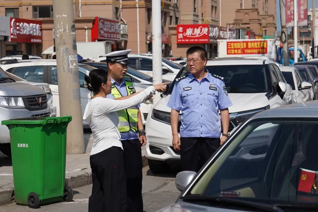 全程“警”护中考,祝你“试”不可挡丨护航中考-第15张图片-四季读书网