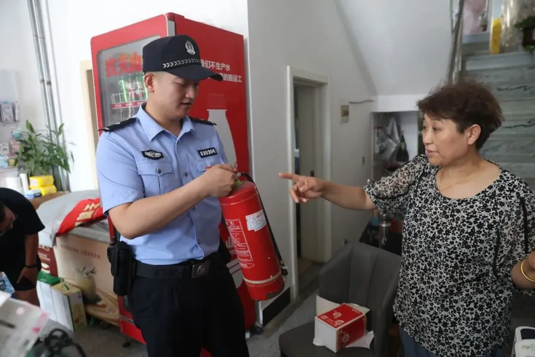 “警”随中考,全力以“护”!洮南公安多措并举全力护航中考!-第3张图片-四季读书网