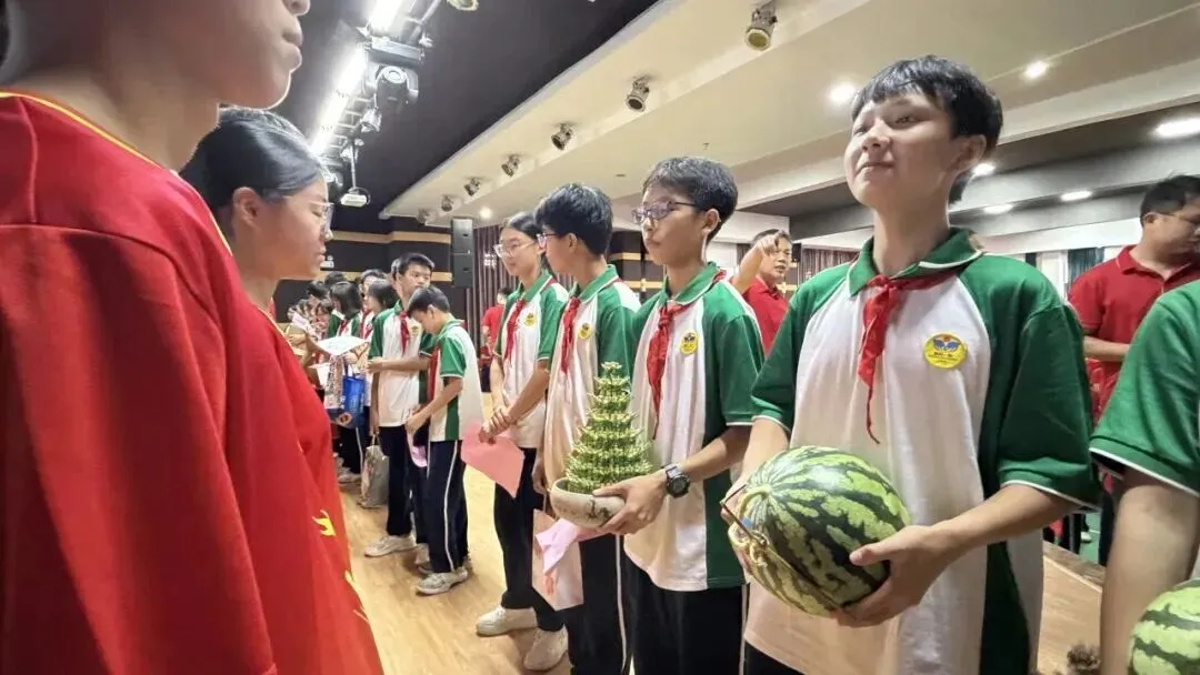 太热血啦!佛山各校中考助威大PK!哪一所最戳中你心?-第36张图片-四季读书网