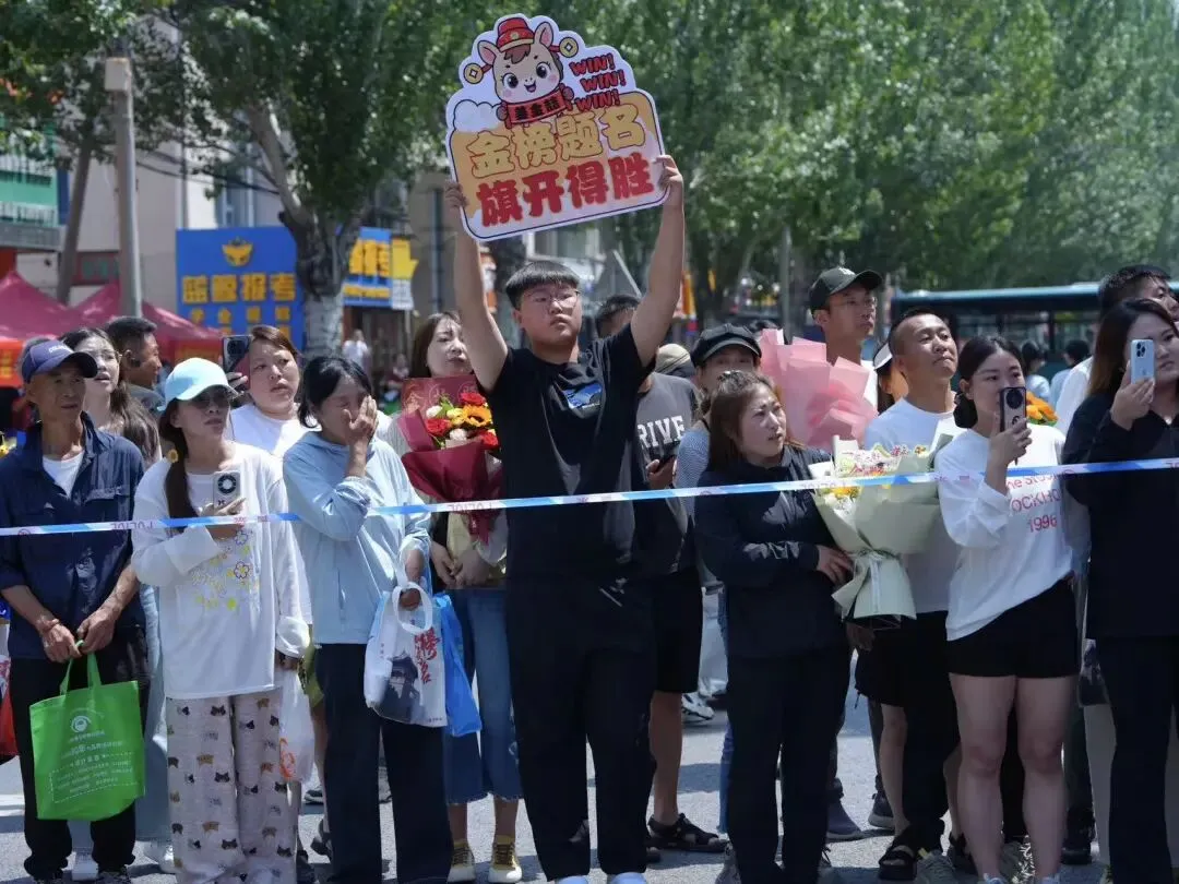 中考首日,江城公安“护考模式”准时上线!-第21张图片-四季读书网