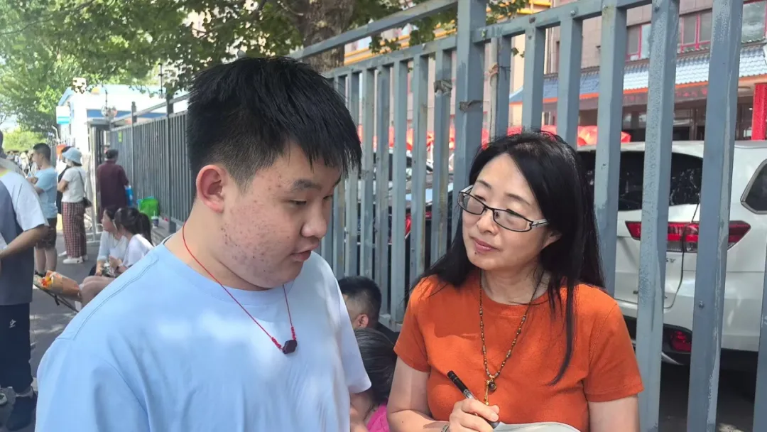 【魅力学府|直击中考】 你执笔奔赴梦想,我满怀温情守望——2026届吉林省实验中学教师团队带考掠影(一)-第27张图片-四季读书网