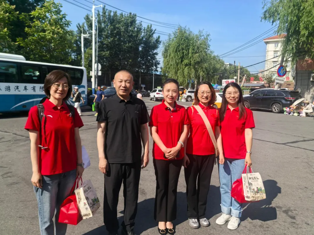 【魅力学府|直击中考】 你执笔奔赴梦想,我满怀温情守望——2026届吉林省实验中学教师团队带考掠影(一)-第40张图片-四季读书网