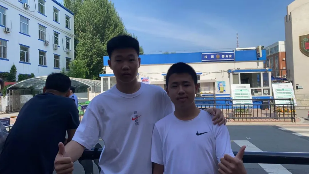 【魅力学府|直击中考】 你执笔奔赴梦想,我满怀温情守望——2026届吉林省实验中学教师团队带考掠影(一)-第45张图片-四季读书网