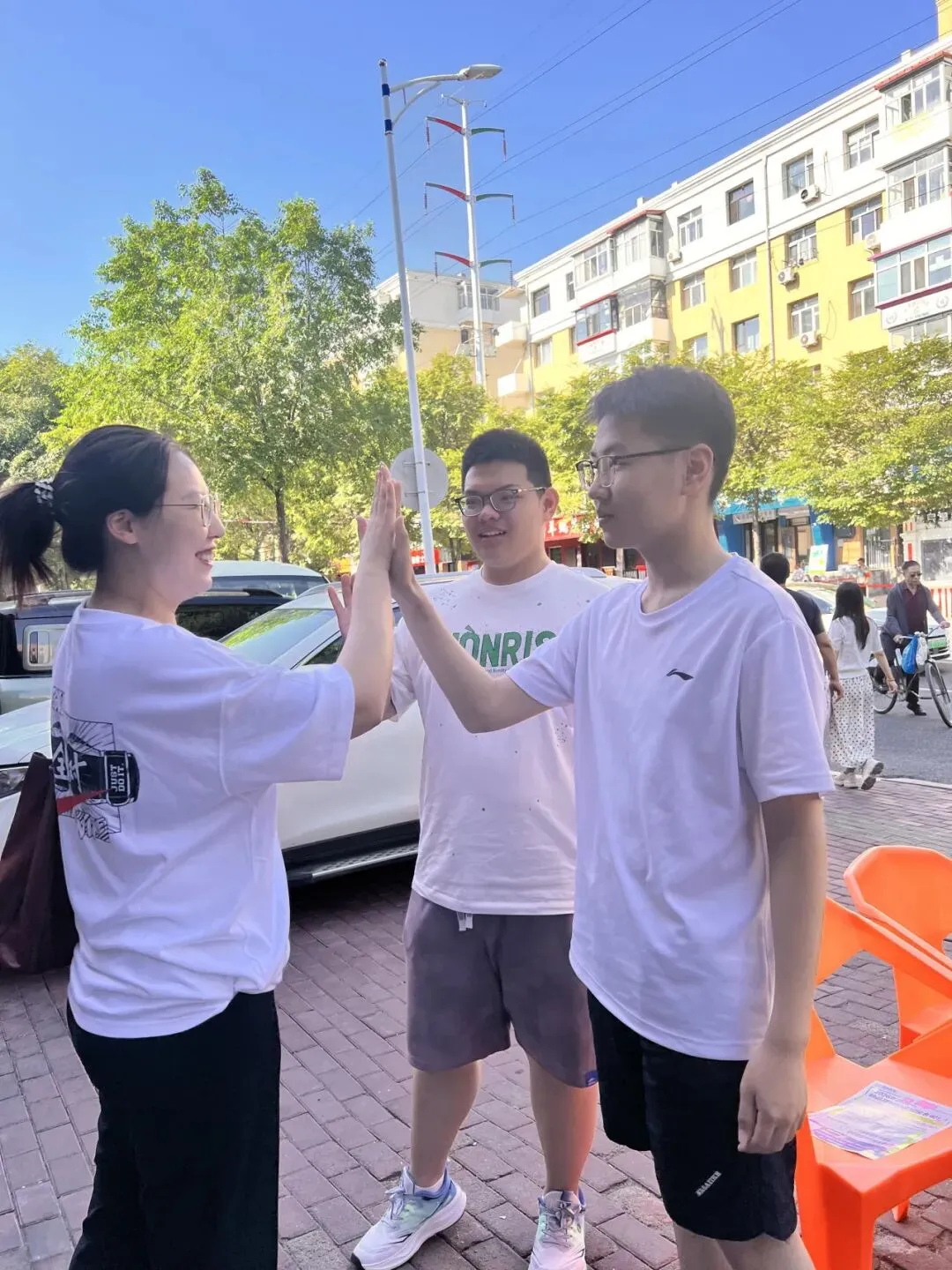 中考收官丨所向皆“中”,前路自有荣光!-第3张图片-四季读书网