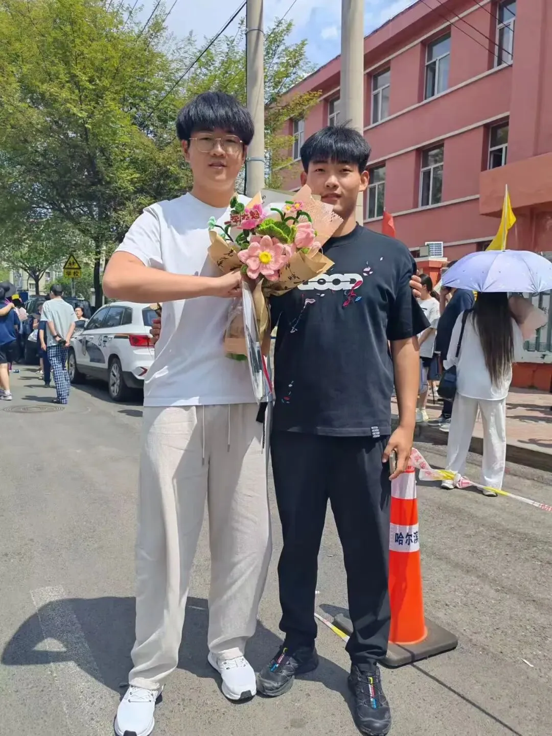 中考收官丨所向皆“中”,前路自有荣光!-第55张图片-四季读书网