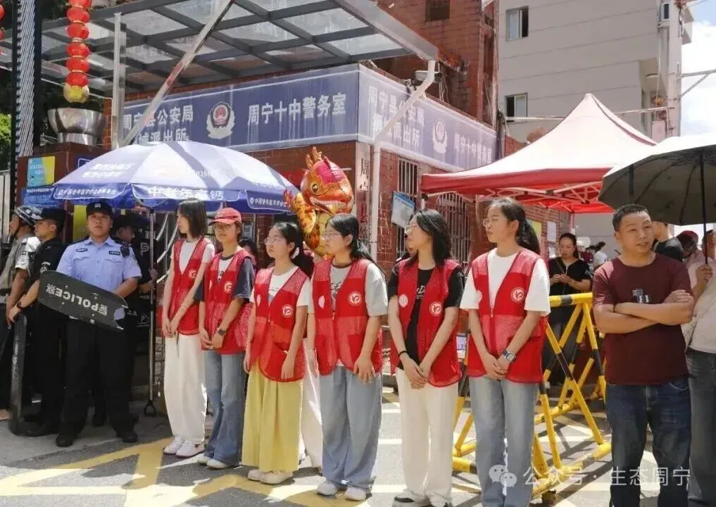护航中考、保障龙舟赛事、服务基层......青年志愿者多维志愿服务暖心惠民-第13张图片-四季读书网