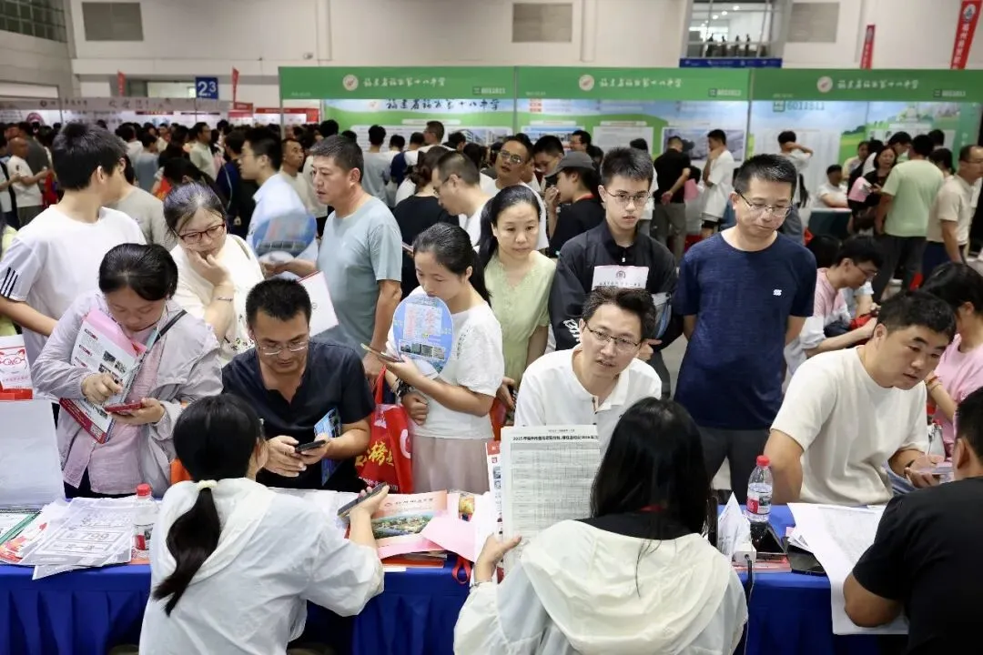 中考志愿填报开始!福州近百所学校面对面、一对一给你最优解!-第10张图片-四季读书网