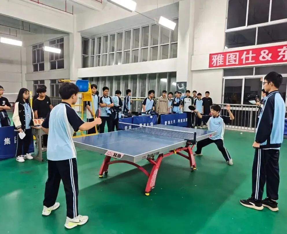 中考加油!全力以赴!-第61张图片-四季读书网