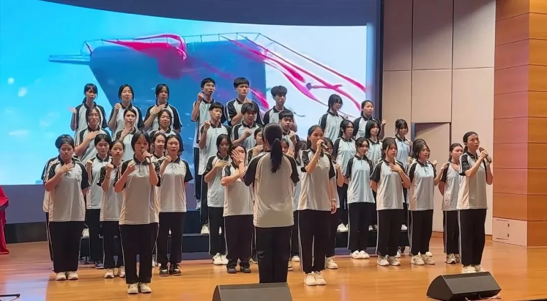 中考加油!全力以赴!-第100张图片-四季读书网