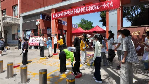 今天,同心县中考开考!-第21张图片-四季读书网