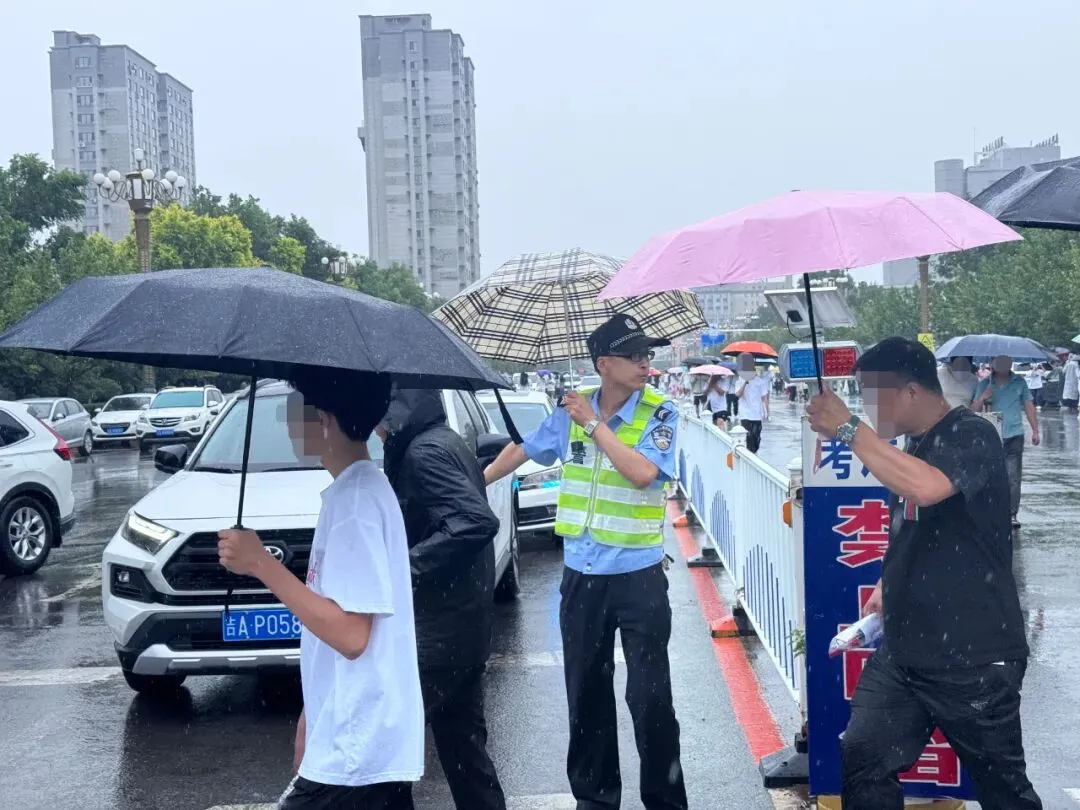 护航中考 | 你只管提笔追梦,农安公安为你保驾护航!-第12张图片-四季读书网