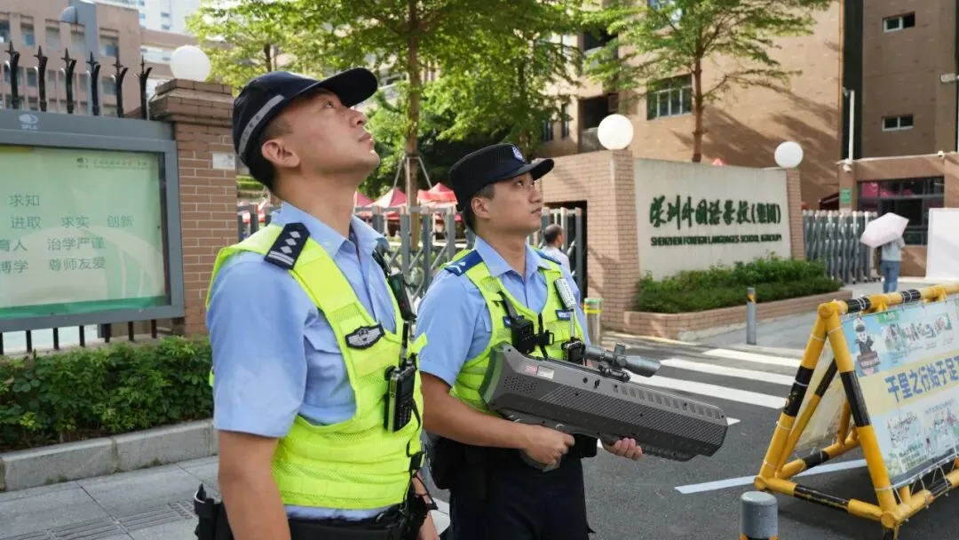 中考圆满收官 福田公安悉心护航-第4张图片-四季读书网