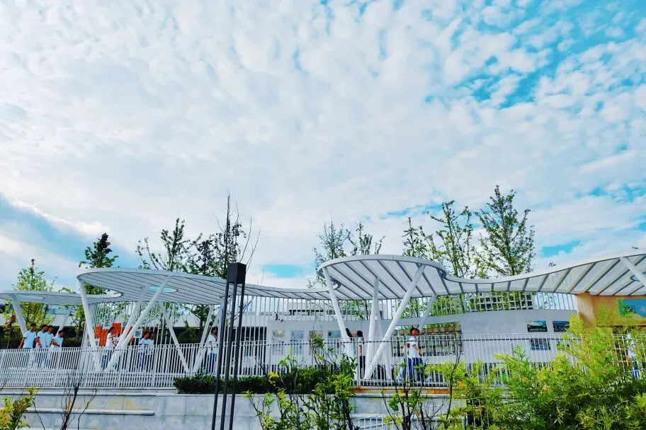 成都七中东部学校2026中考志愿线下咨询会开启!-第30张图片-四季读书网