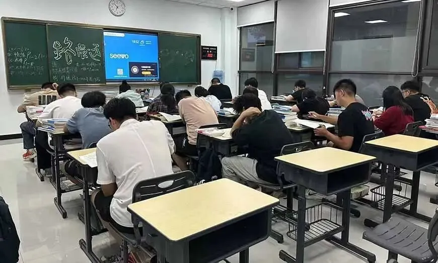 无锡争气中考复读学校2027届招生简章 | 招生对象·班型设置·报名方式-第9张图片-四季读书网