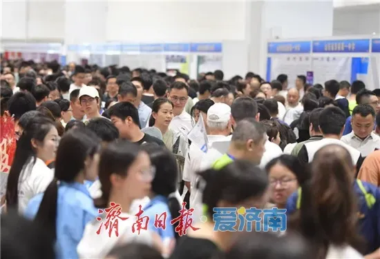 现场查分问校长,全场暖心延时服务!中考出分当日相约山东国际会展中心-第3张图片-四季读书网