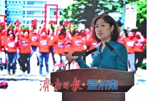现场查分问校长,全场暖心延时服务!中考出分当日相约山东国际会展中心-第5张图片-四季读书网