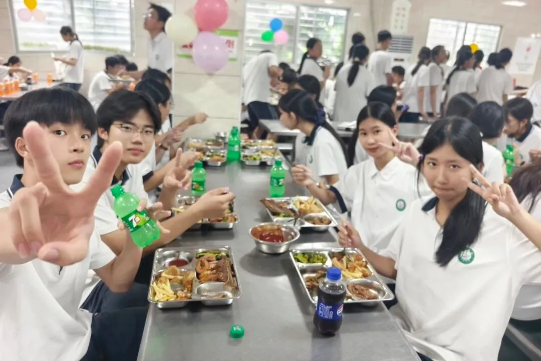 今年谁最燃?东莞各校中考助威大PK!花式应援实在太强了!-第39张图片-四季读书网