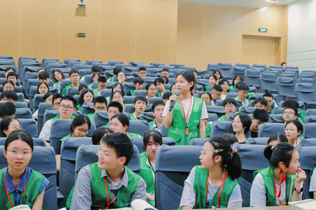 问道天府 筑梦未来 | 中考收官之际,“富润曦光工程”研学之旅带你读懂“何以为志”-第3张图片-四季读书网
