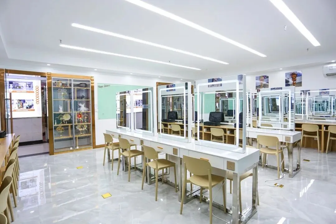 山西中考男生400分以下,不想去民办高中,学技术选哪里?山西新东方靠谱吗?学费多少?-第20张图片-四季读书网