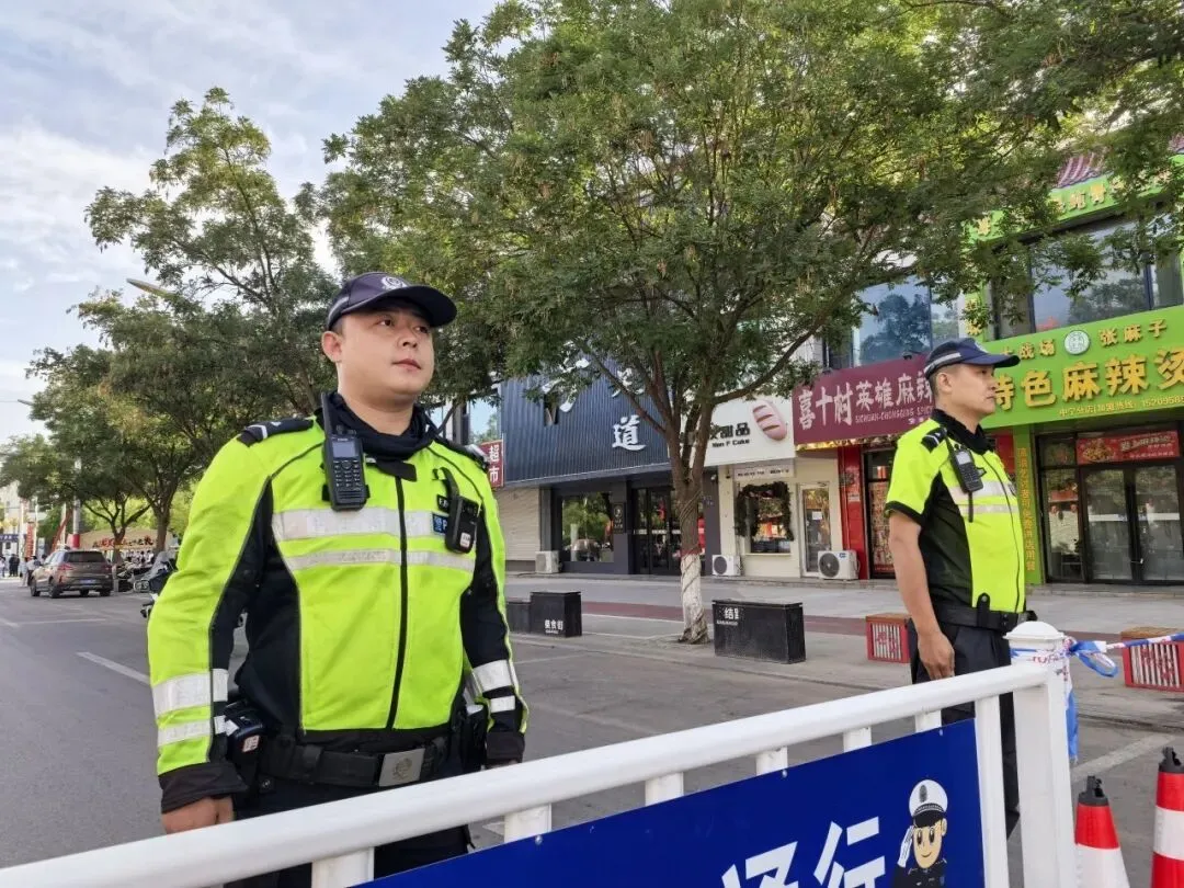 “警”随中考!中宁公安全力护航中考学子逐梦-第5张图片-四季读书网