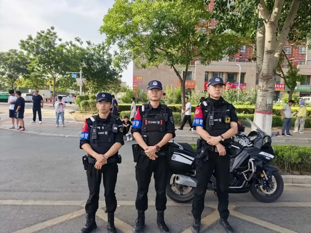 “警”随中考!中宁公安全力护航中考学子逐梦-第7张图片-四季读书网