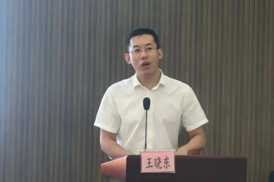 “循真题·研课堂·育习惯”——双新视域下的跨学科备考研究与课堂实践暨名师工作室联合研修纪实-第6张图片-四季读书网