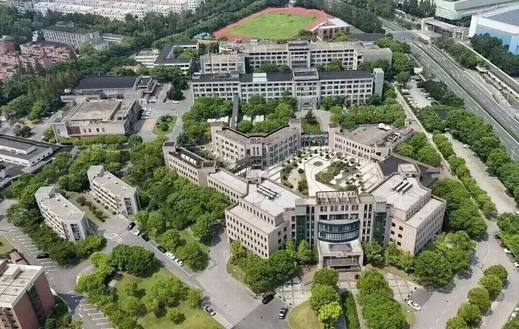 各地中考成绩陆续公布,孩子成绩不理想,别焦虑!如今职教才是隐形逆袭赛道,升学有优势、发展有通道-第24张图片-四季读书网