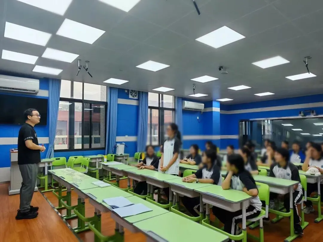 助力中考 | 心理团辅进校园:用画笔为中考学子减压赋能-第2张图片-四季读书网