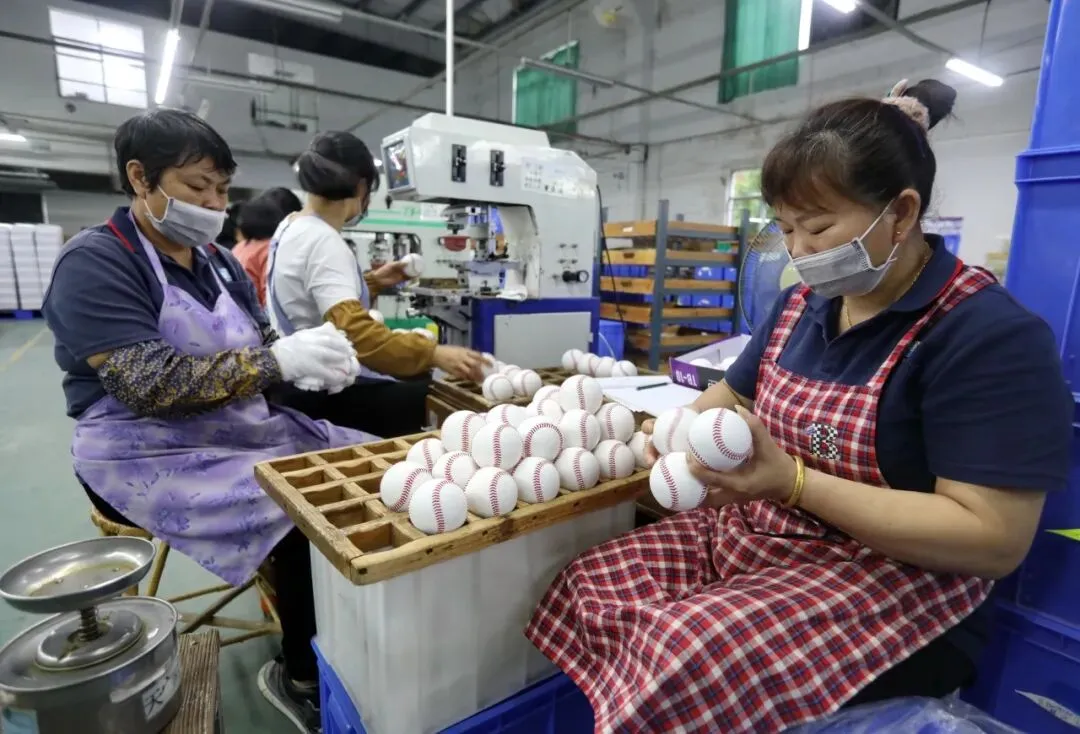 一颗棒球,凭什么登上高考地理试卷?龙岩连城这个小县城,藏不住了!-第1张图片-四季读书网