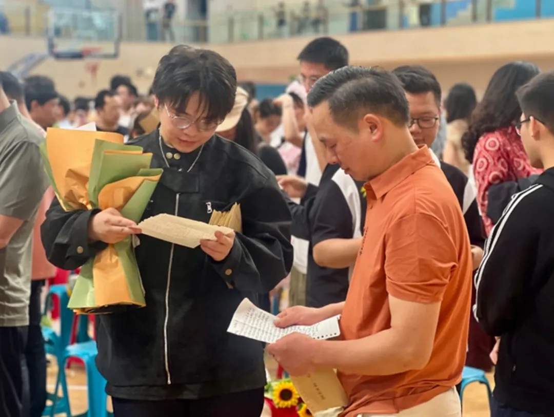 中考失利后,热血少年蛰伏三年高燃逆袭!-第7张图片-四季读书网