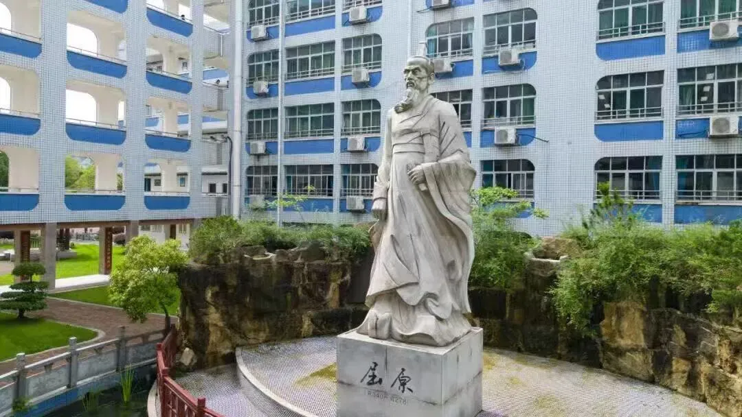 精准解读中考新规 理性规划高中择校|芷兰开展公益升学咨询-第4张图片-四季读书网