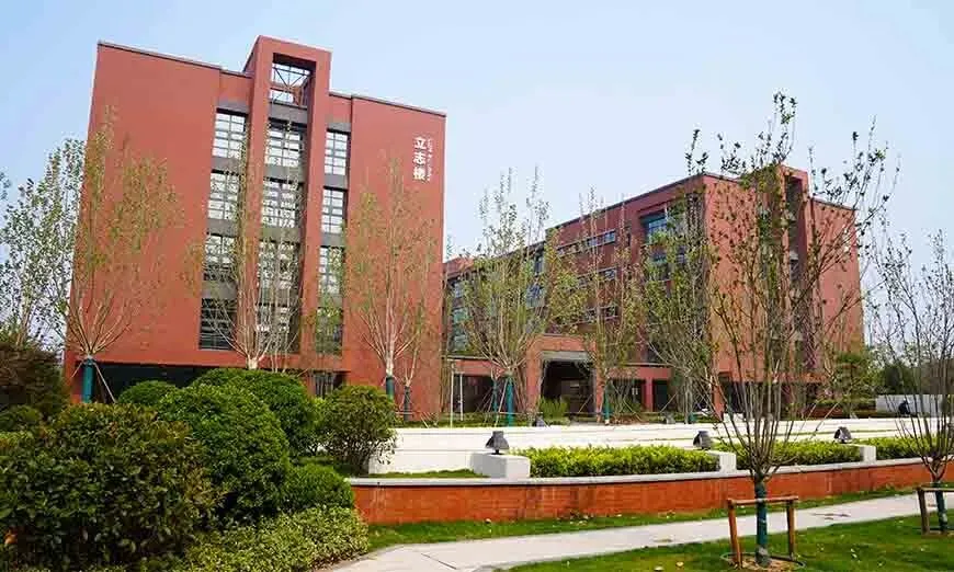 【2026年济南中考复读政策】立行复读学校 | 济南立行中考复读招生简章及收费一览-第2张图片-四季读书网
