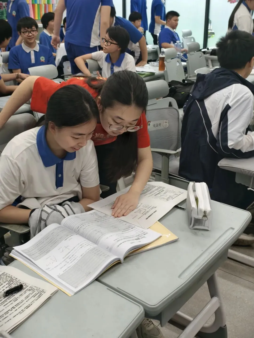 笔锋所至,心光所向——2026年中考“护航”之旅-第58张图片-四季读书网