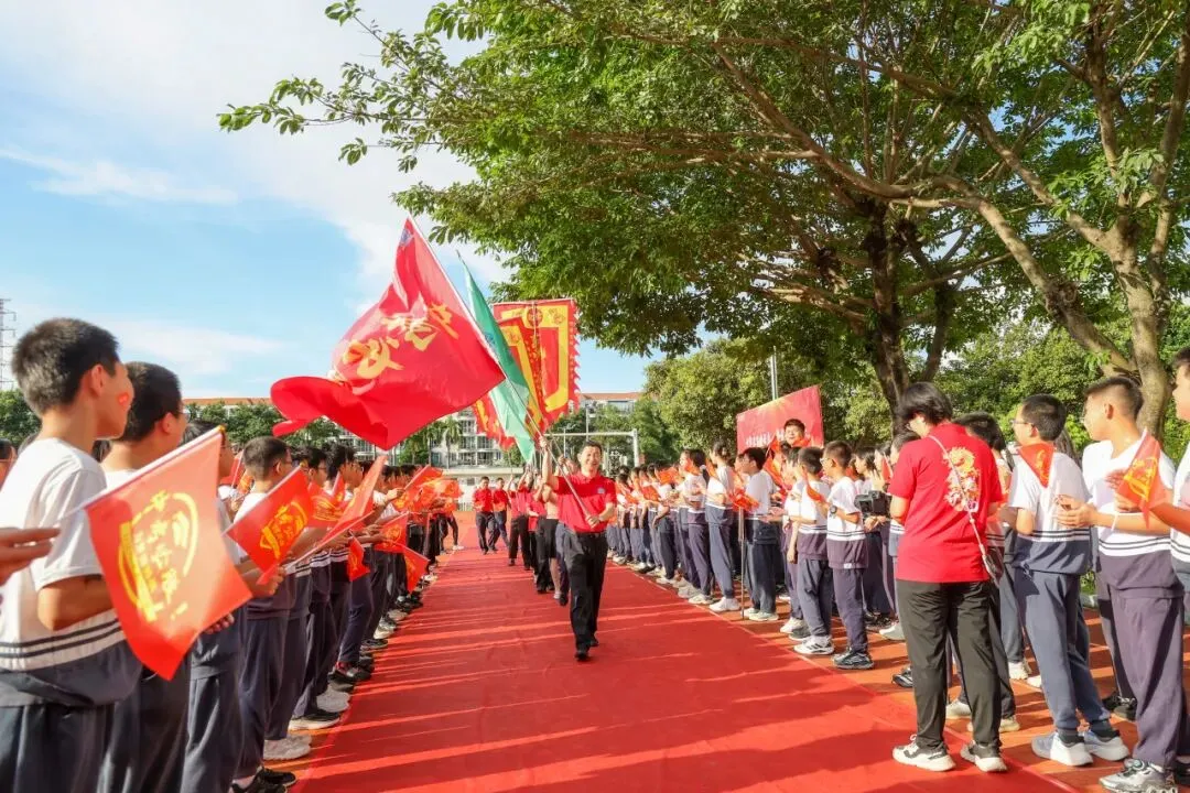 问鼎中考,再创辉煌!小金龙高燃出征!-第14张图片-四季读书网