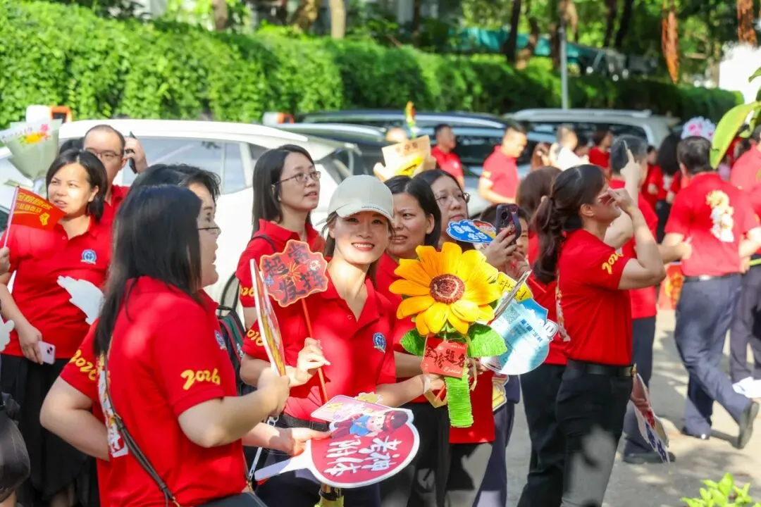 问鼎中考,再创辉煌!小金龙高燃出征!-第37张图片-四季读书网