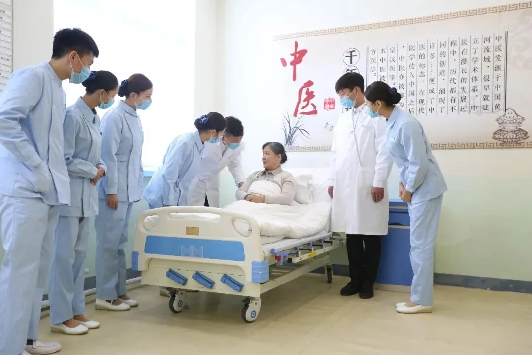 中考出分前的必要准备:提前择校抢占先机!-第7张图片-四季读书网