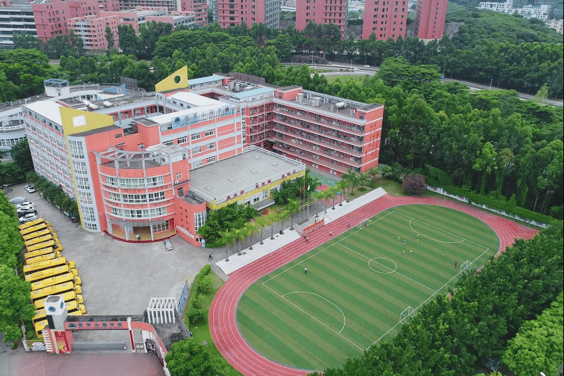 执笔为剑战中考,蓄力扬帆创辉煌——翡翠山湖学校2026年中考壮行仪式-第41张图片-四季读书网