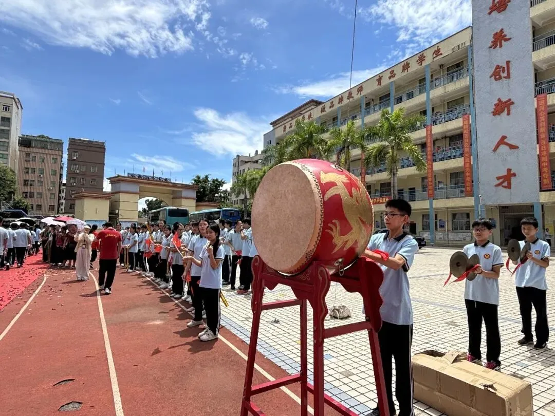 锦秀实验学校中考壮行纪实-第20张图片-四季读书网