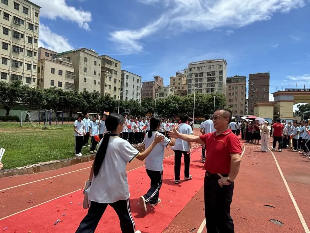 锦秀实验学校中考壮行纪实-第21张图片-四季读书网