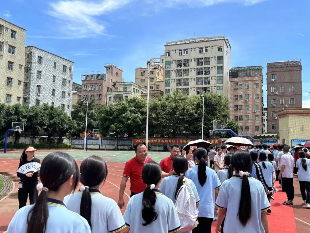 锦秀实验学校中考壮行纪实-第30张图片-四季读书网