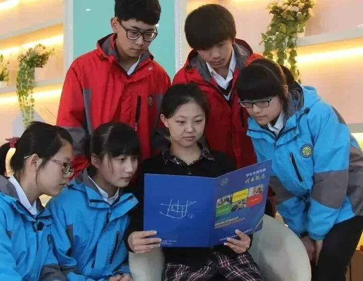 中考择校丨心怀仁德,静候少年逐光!-第33张图片-四季读书网