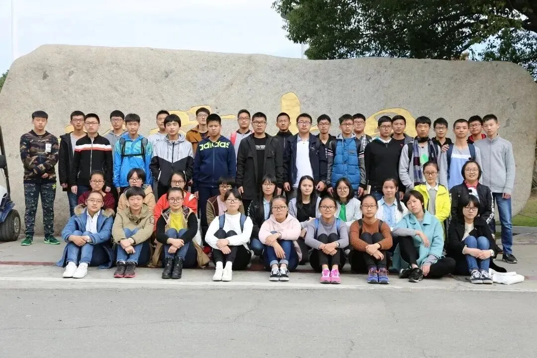 中考择校丨心怀仁德,静候少年逐光!-第36张图片-四季读书网