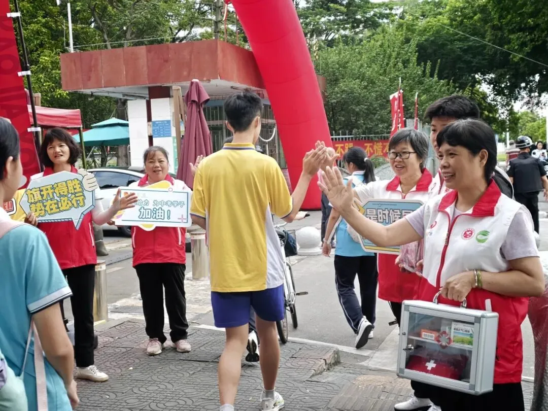 从化志愿者再出发,为2026广州中考暖心护航!-第4张图片-四季读书网